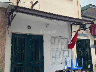 Hàng vip, hiếm, 40m2, 10.9 tỷ. phân lô quân đội 918  sát aeon mall