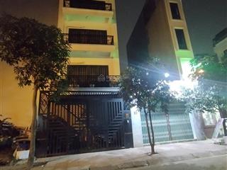 Nhà phố phúc lợi, 81 m2 phân lô ôtô tránh, 23.5tỷ, mt5m, thang máy, 4 tầng, kinh doanh