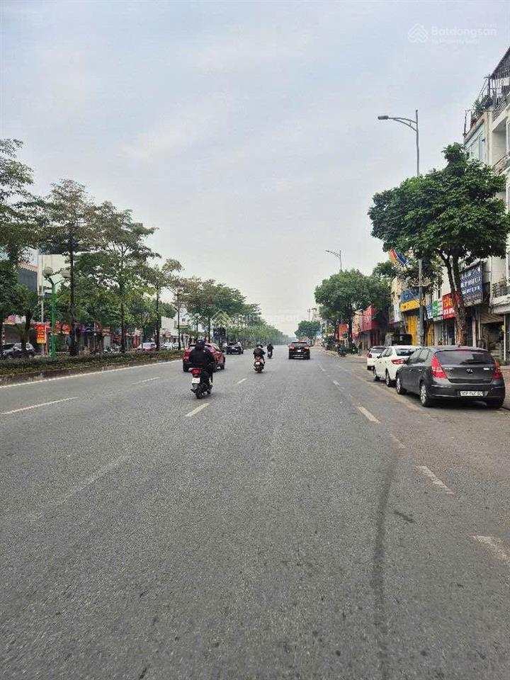 Việt hưng 100m2, 16.3tỷ, mt 5.1m, phân lô ôtô thông tránh