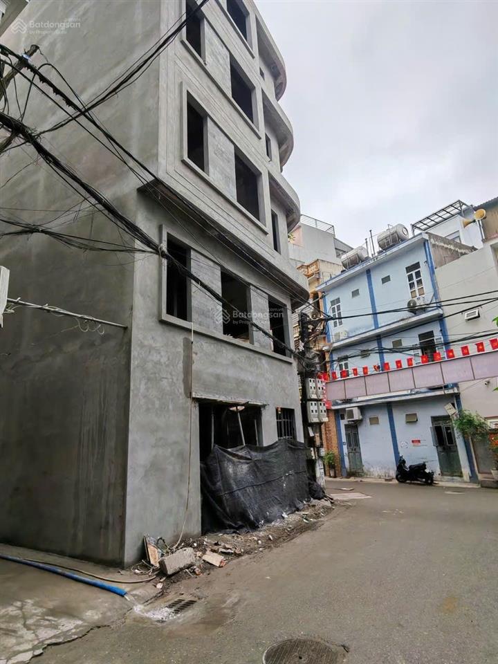Phường sài đồng 17.8tỷ, 70m2, lô góc, 3 mặt thoáng, 6 tầng, thang máy, phân lô ôtô thông tránh,