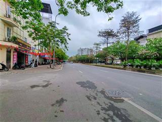 79m2, 22.5 tỷ, mặt tiền 8m, lô góc 3 mặt thoáng, phố chu huy mân, đường ôtô thông tránh