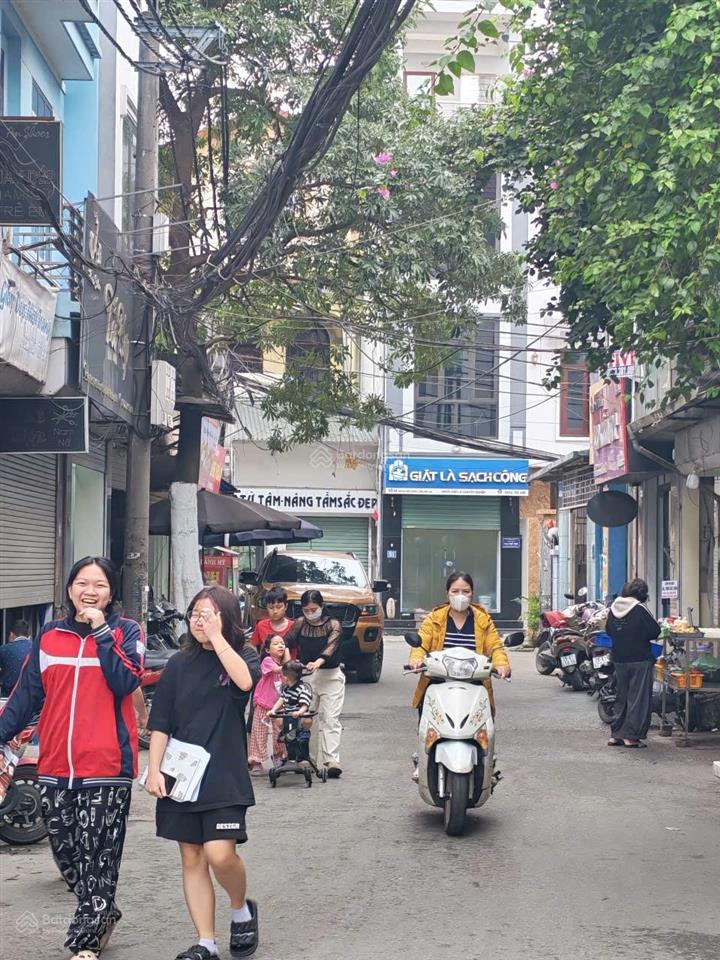79m2, 22.5 tỷ, mặt tiền 8m, lô góc 3 mặt thoáng, phố chu huy mân, đường ôtô thông tránh