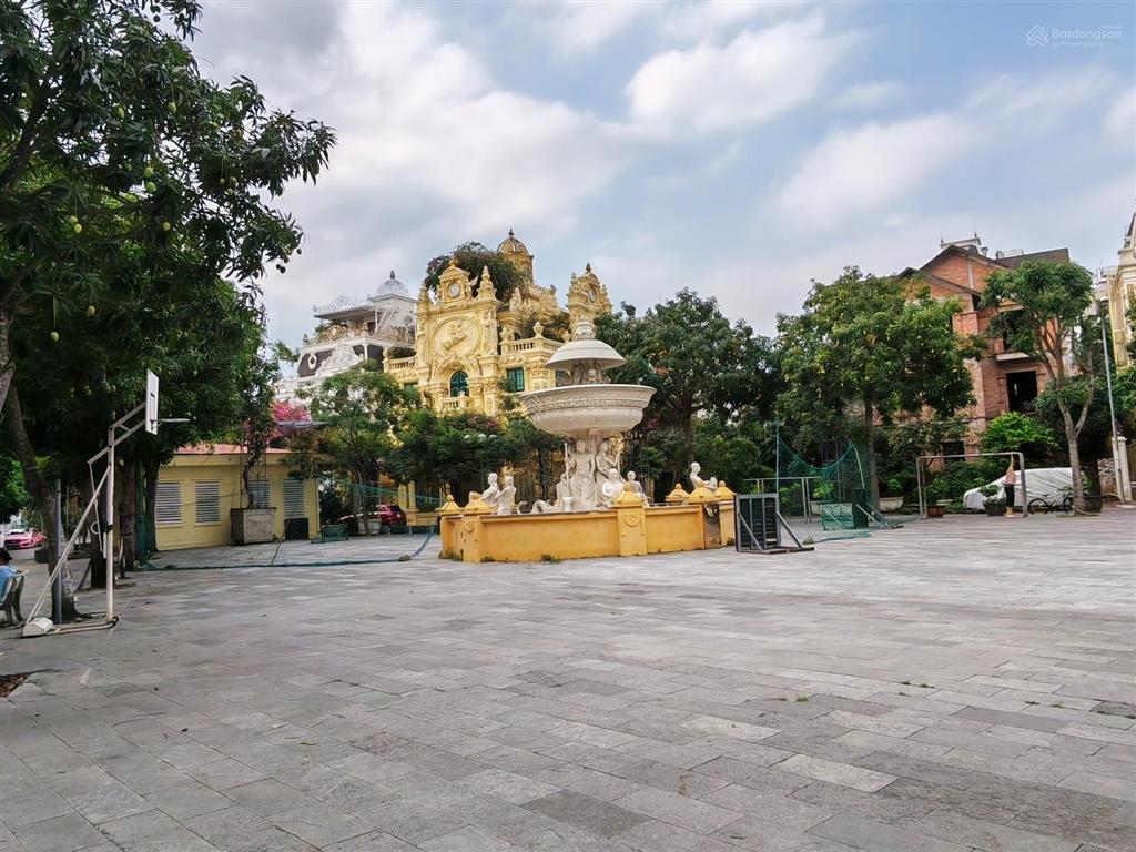 88 tỷ, 250m2, biệt thự việt hưng, căn góc, mt 17m, 4 tầng, thang máy