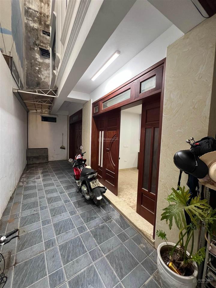 7.8 tỷ, nguyễn lam 30m2, nhà 5 tầng, ôtô đỗ cổng