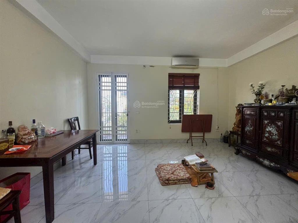 18 tỷ, tđc giang biên, long biên 75m², mt5m, 5 tầng dân xây