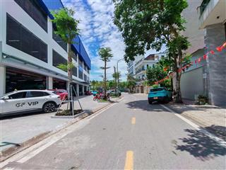 Tđc giang biên  long biên 75m², mt 5m, 5 tầng dân xây
