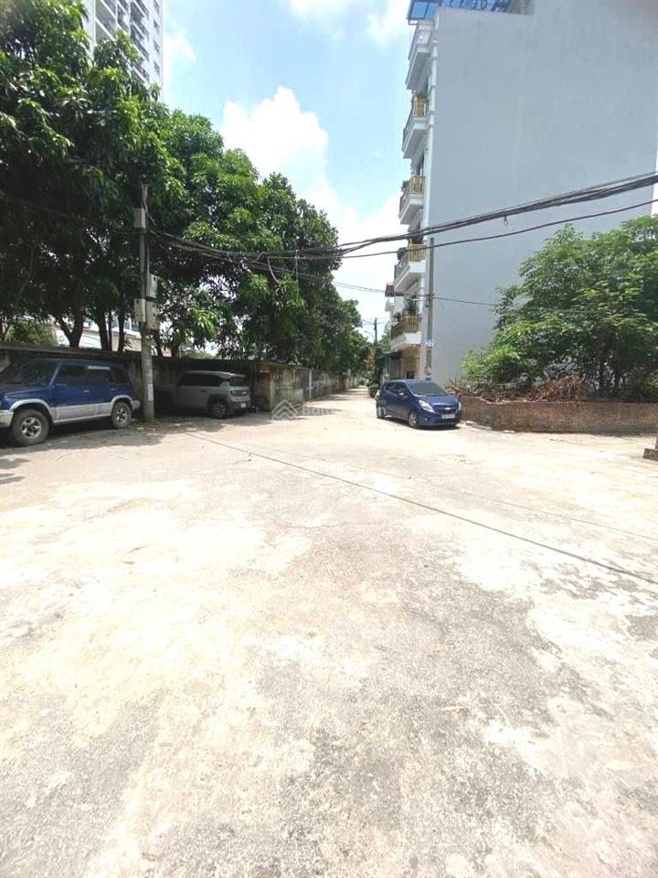Phúc lợi  long biên 51m², mt4m, thang máy, gara ô tô, 15.5 tỉ