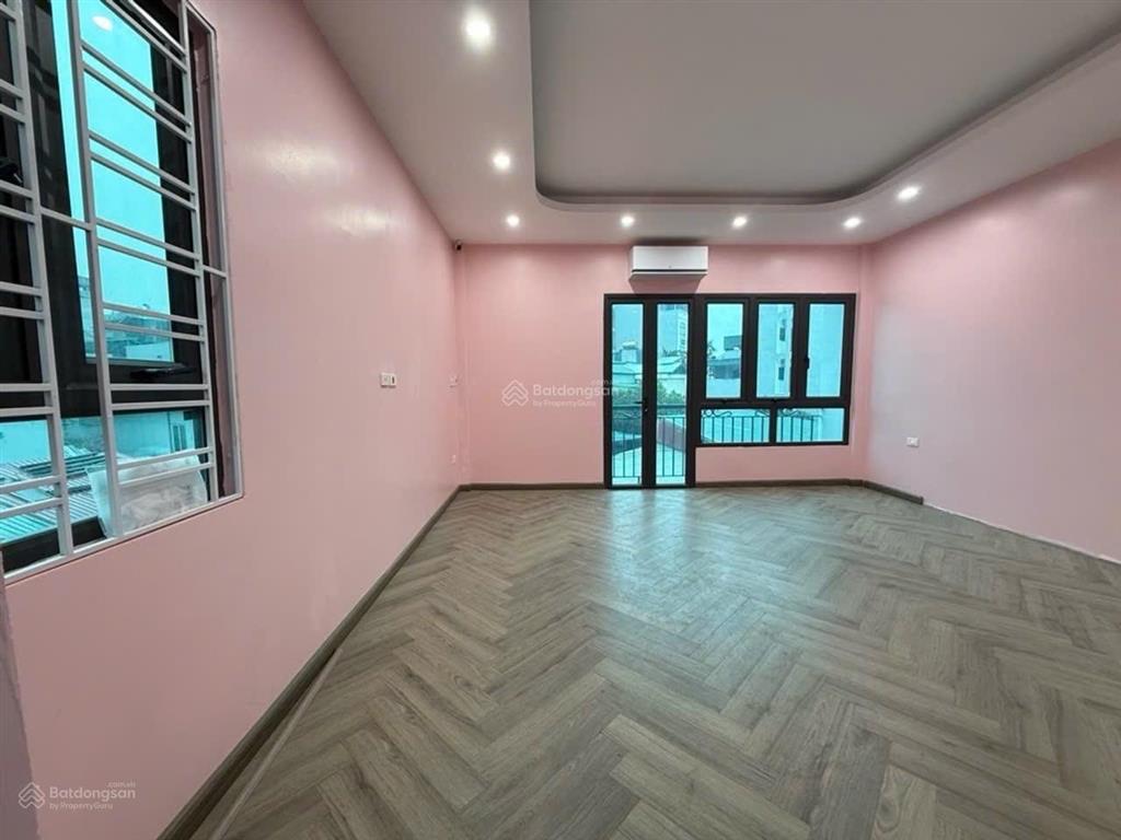 Nhà phố cổ linh  long biên, 43m², 13.x tỷ, mt4.8m, 6 tầng thang máy, căn góc, phân lô