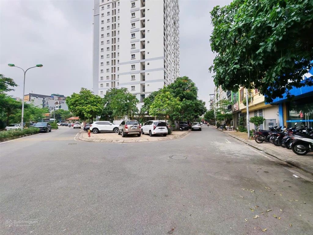 Nhà phố cổ linh  long biên, 43m², 13.x tỷ, mt4.8m, 6 tầng thang máy, căn góc, phân lô