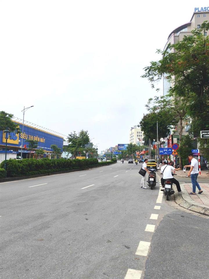 Phố nguyễn văn cừ  long biên, 52m², 7 tầng thang máy, 18.x tỷ, full nội thất