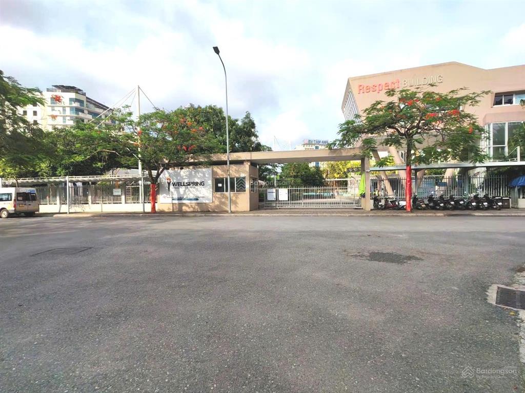 Nhà bồ đề  hồng tiến, 82m2, 34. tỷ, lô góc, gần bv tâm anh, bv bắc hà, trường liên cấp wellspring