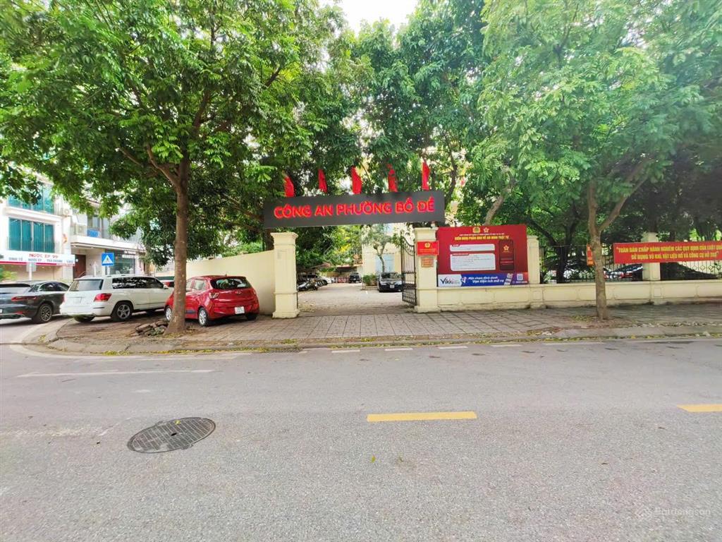 Nhà bồ đề  hồng tiến, 82m2, 34. tỷ, lô góc, gần bv tâm anh, bv bắc hà, trường liên cấp wellspring