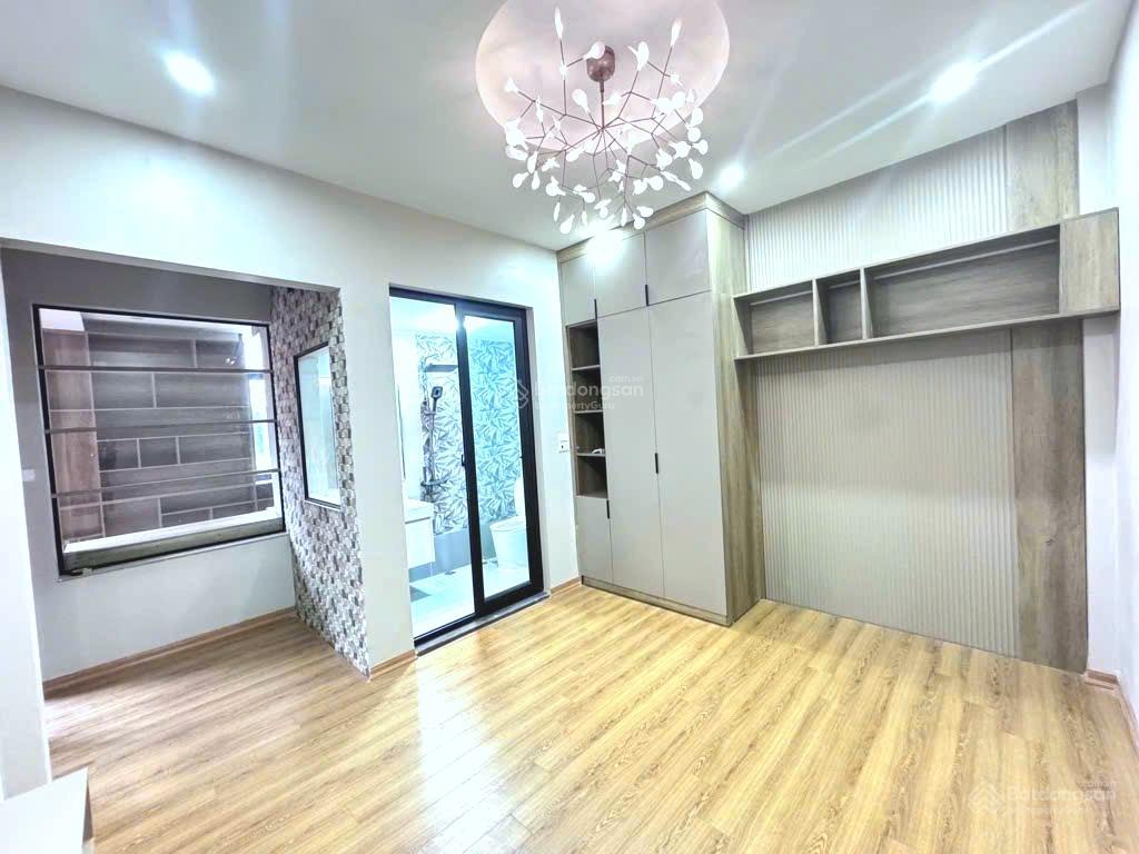 52m2, 5 tầng, 11.75 tỷ, 6 ngủ  nhà dân xây dựng chắc chắn, ô tô đỗ cửa