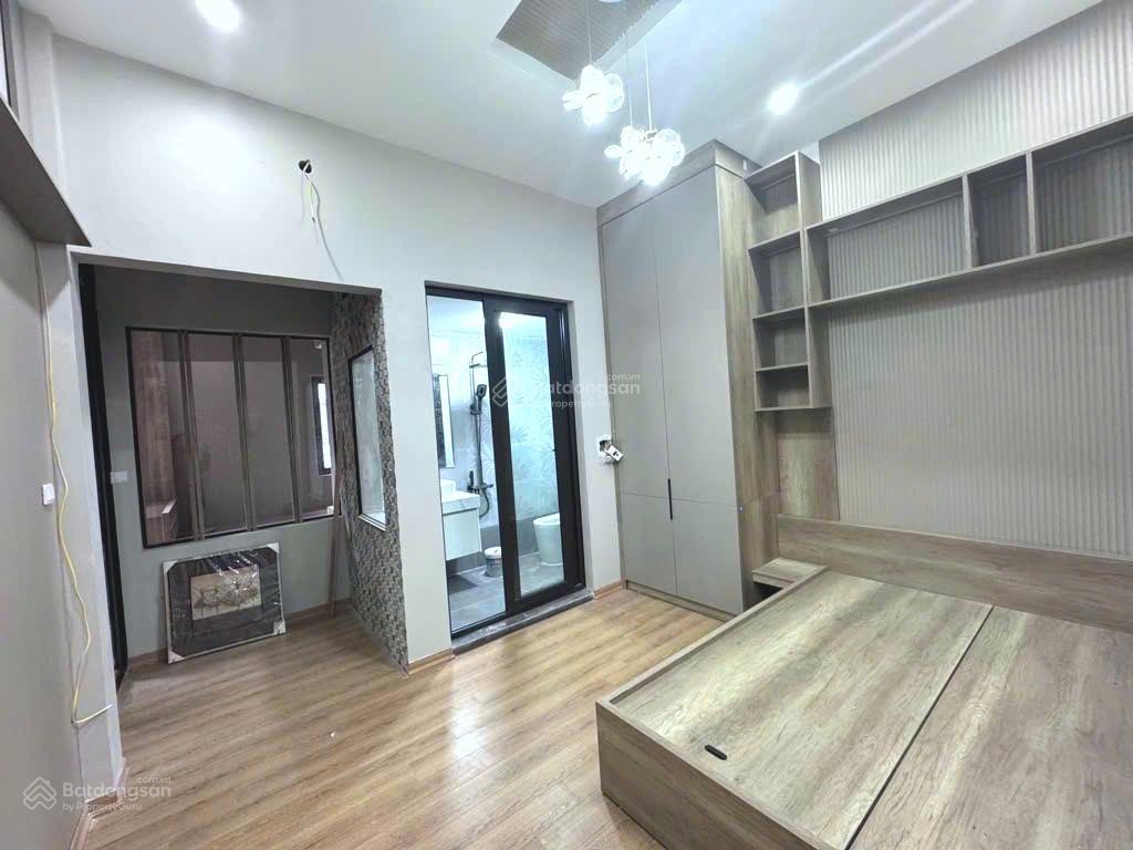 52m2, 5 tầng, 11.75 tỷ, 6 ngủ  nhà dân xây dựng chắc chắn, ô tô đỗ cửa