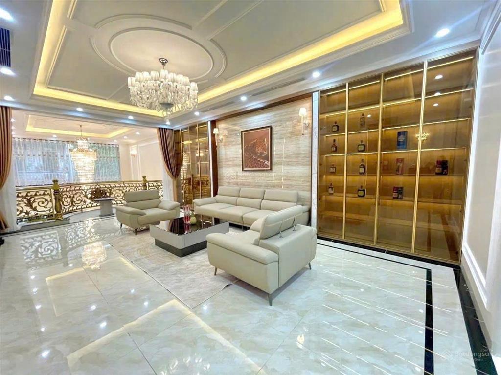 Nhà phân lô quân đội 85m2, mt5m, 26.4tỷ, 7 tầng thang máy, full nội thất khu 918, sân golf
