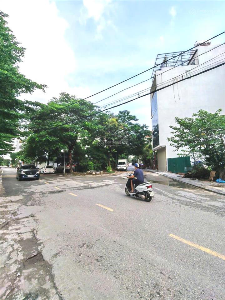 17.7 tỷ, phố cổ linh, căn góc, 6 tầng thang máy, ôtô tránh, full nội thất