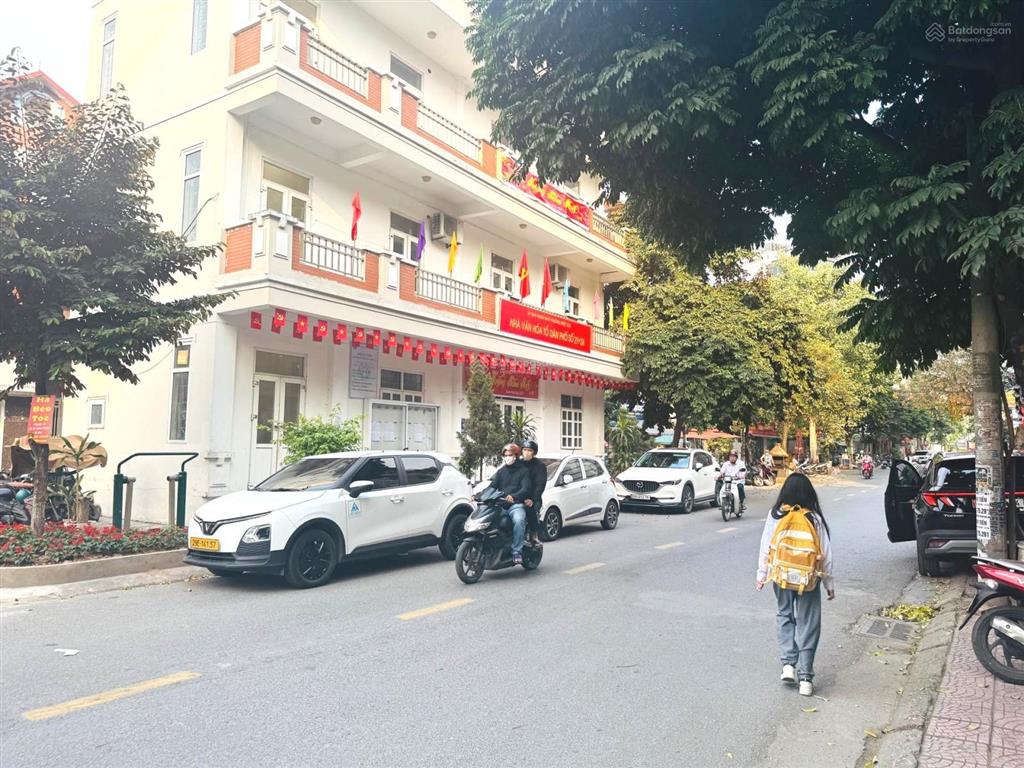 Sài đồng  long biên, 61m2, 10.5tỷ, mt 4m, ôtô thông, full thổ cư