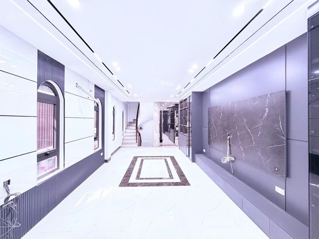 Sài đồng  long biên, 52m2, 11.7tỷ, 7 tầng thang máy, căn góc, gara ô tô, phân lô