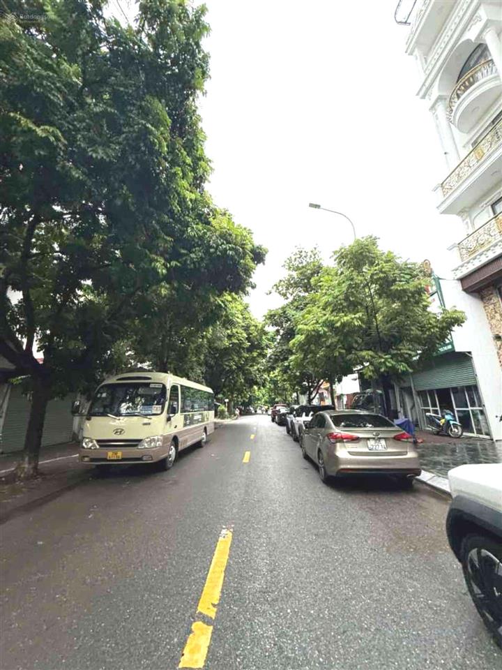 Vũ xuân thiều, long biên, 26,3 tỷ, 109m2, 6 tầng thang máy, ô tô tránh, 2 mặt thoáng