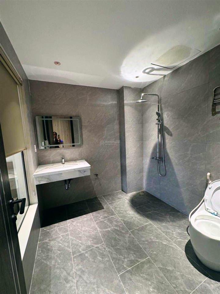 Sài đồng  long biên, 6 tầng thang máy, 54m2, mt 4.5m 15.x tỷ, căn góc, gara ô tô, full nội thất