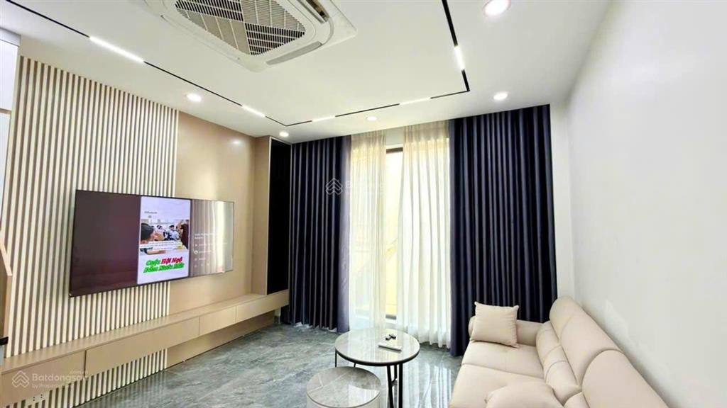 Phân lô quân đội 918, 12.7 tỷ, long biên, 6 tầng thang máy, gara ô tô