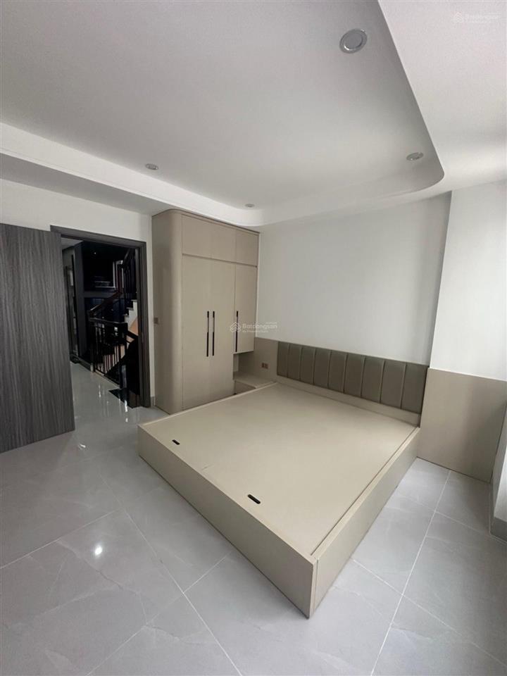 Siêu phẩm thạch bàn, chỉ 8.x tỉ, 50m2, nhà 5 tầng thang máy