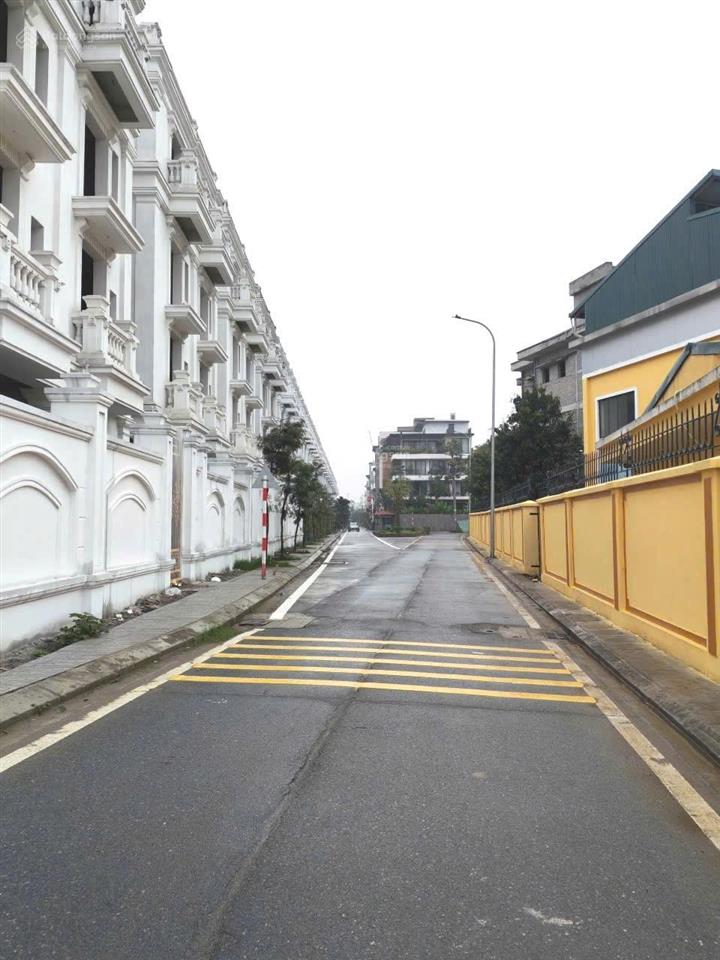 Đất tư đình, lô góc, cực hiếm, 77m2, 22.4tỷ mặt tiền 6.2m, nở hậu vỉa hè, ôtô thông tránh