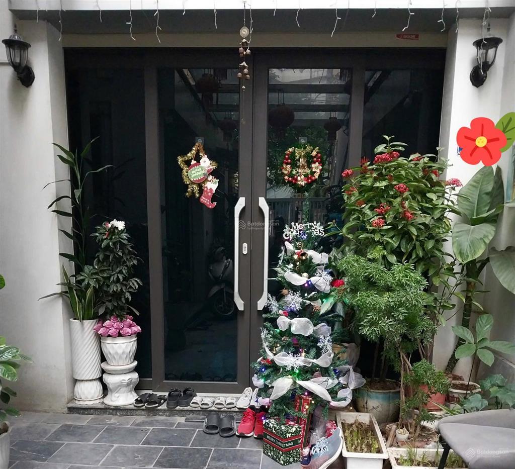 Bán gấp nhà riêng tại ngõ 109, nguyễn sơn, hơn 11 tỷ, 48m2, 4pn, 3wc, view đẹp