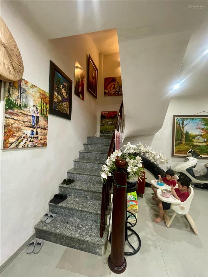 Bán gấp nhà riêng tại ngõ 109, nguyễn sơn, hơn 11 tỷ, 48m2, 4pn, 3wc, view đẹp