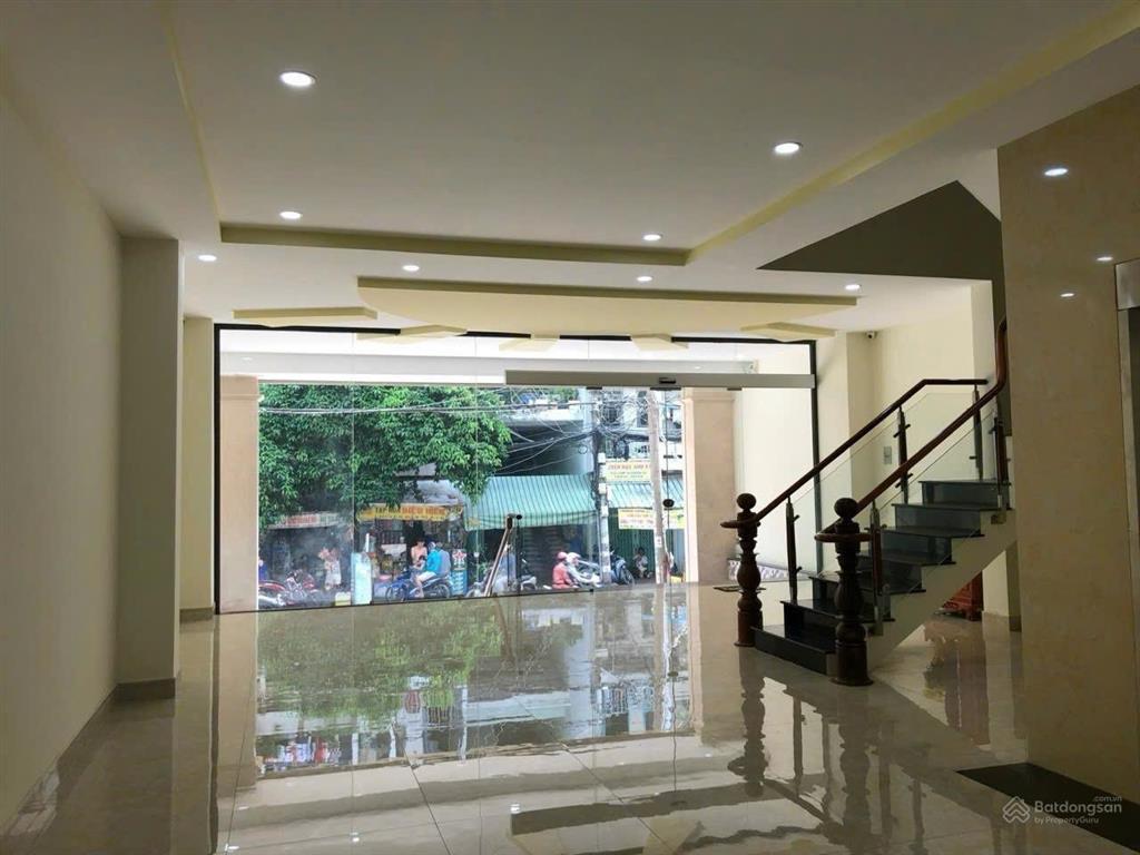 Giảm 3 tỷ bán nhanh tòa nhà vp nguyễn xuân khoát 8x216 tấm chỉ 32 tỷ!