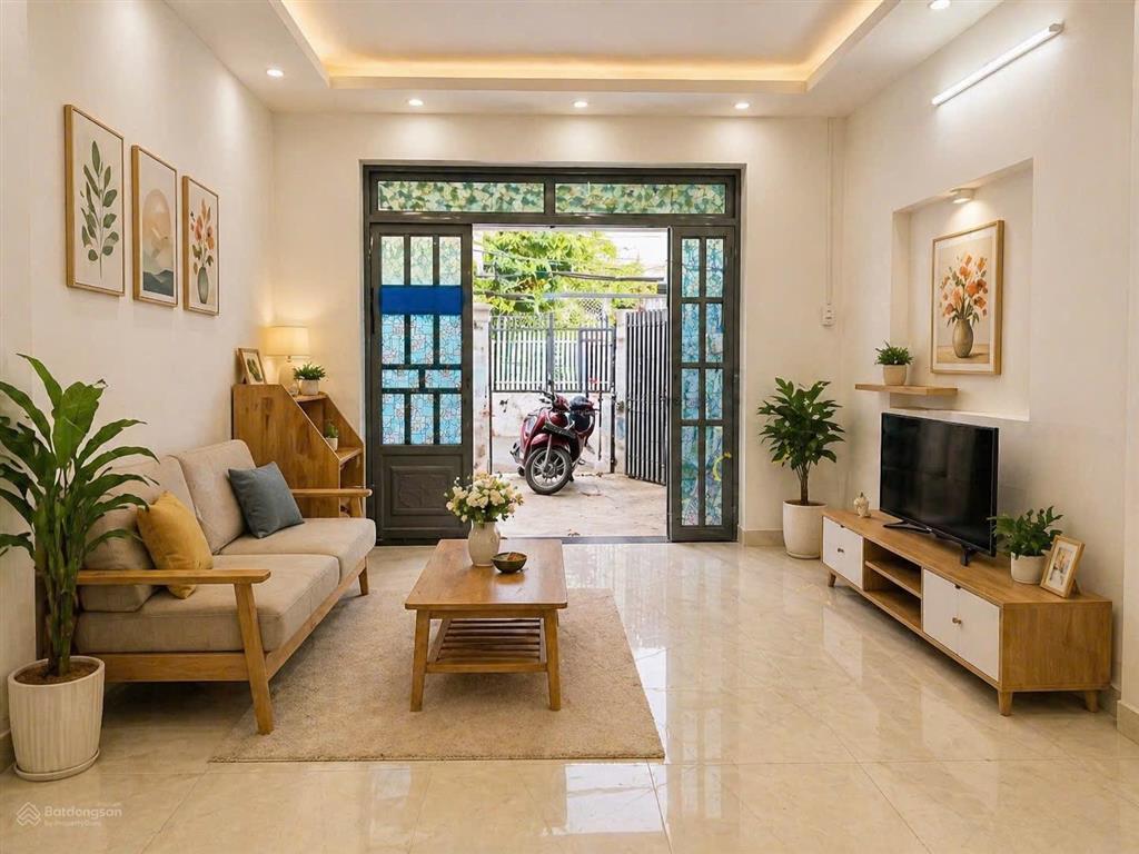 Siêu ngon không còn căn thứ để 2 so sánh , mặt tiền ôtô thông 80tr m2