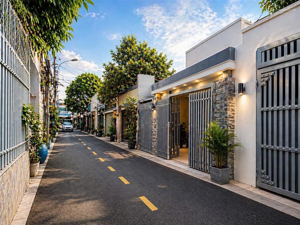 Siêu ngon không còn căn thứ để 2 so sánh , mặt tiền ôtô thông 80tr m2