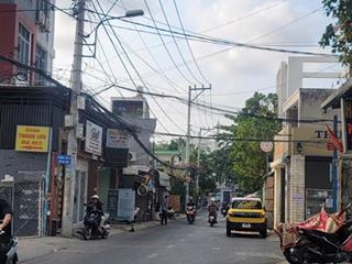 Gấp bán , nhà 2 lầu mặt tiền đs hoàng diệu 2, linh trung, ngay đh ngân hàng, giá chỉ 100tr m2