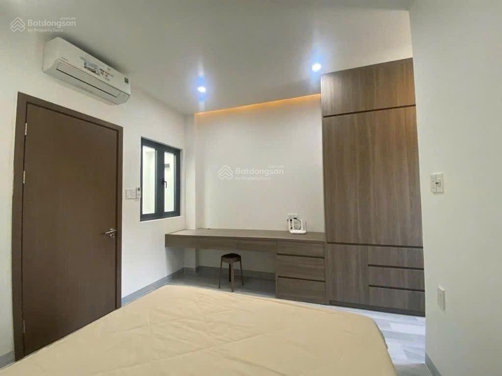 Ngộp bank, chdv 3 lầu 10 phòng hẻm ôtò quay đầu ,kha vạn cân, linh chiều, ngay đh cảnh sát