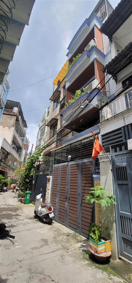 Hẻm ôtô đậu cửa, nhà 4 lầu mới đẹp , vào ở ngay, sát rạch xuyên tâm nguyễn xí, bình lợi