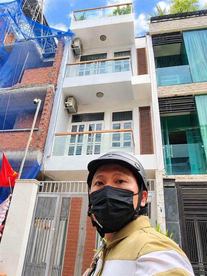 Hẻm xe tải thông, vừa ở vừa kinh doanh, vị trí trung tâm, hiếm nhà bán