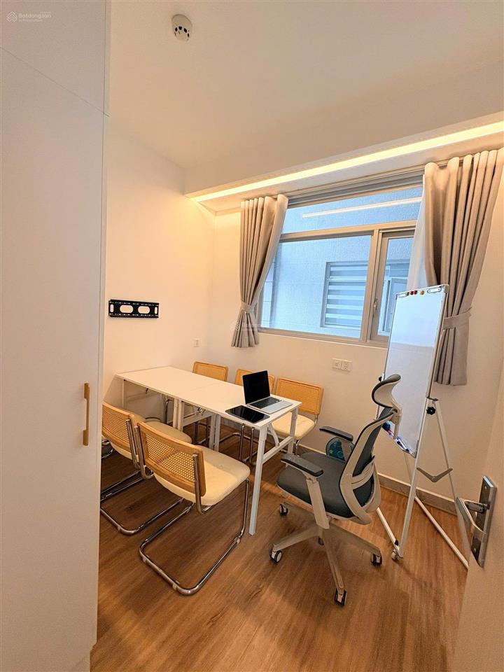 Đúng giá  căn 2pn 2wc, tầng 12 view sông sài gòn, giá tốt nhất chỉ 5.861 tỷ