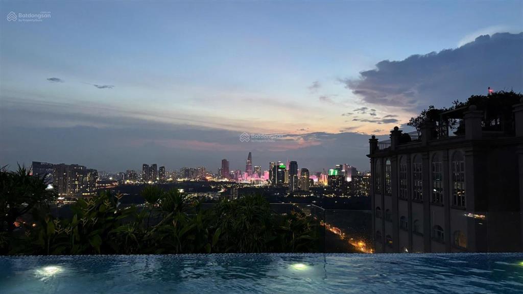View sông tầng 20 siêu đẹp, tặng suất đậu xe định danh