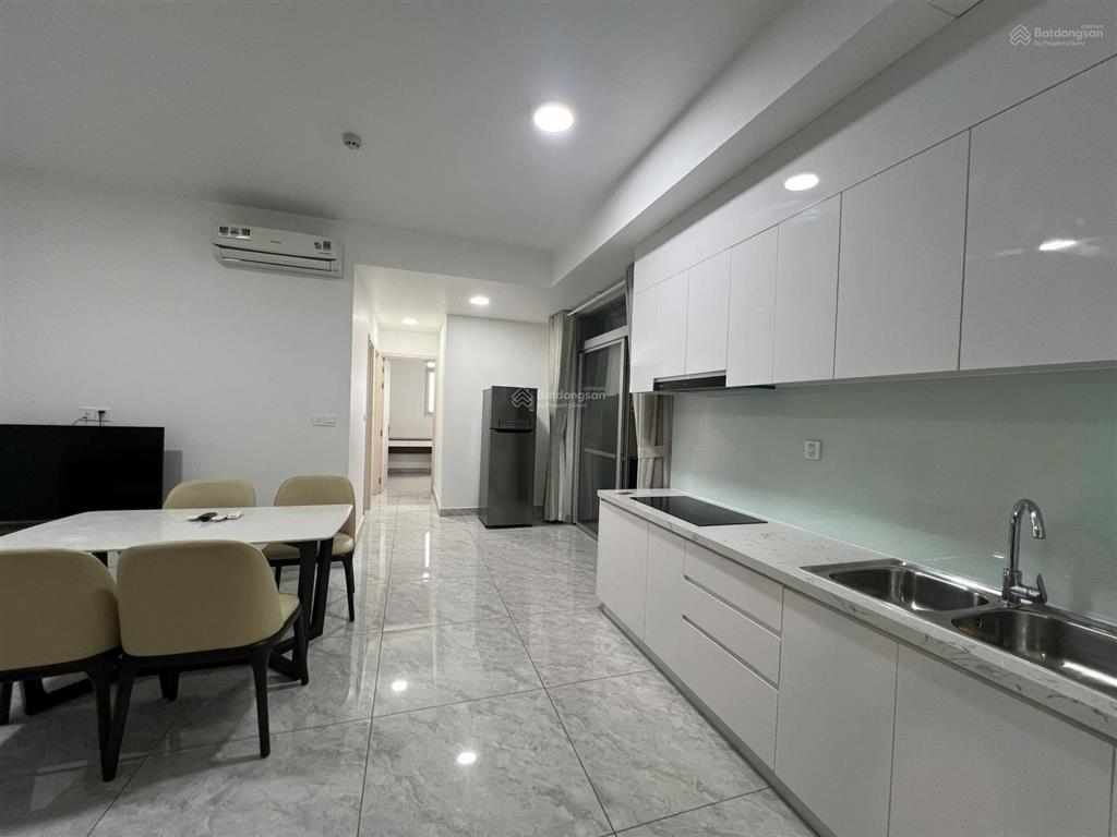 Căn 2pn view sông giá tốt đầy đủ nội thất