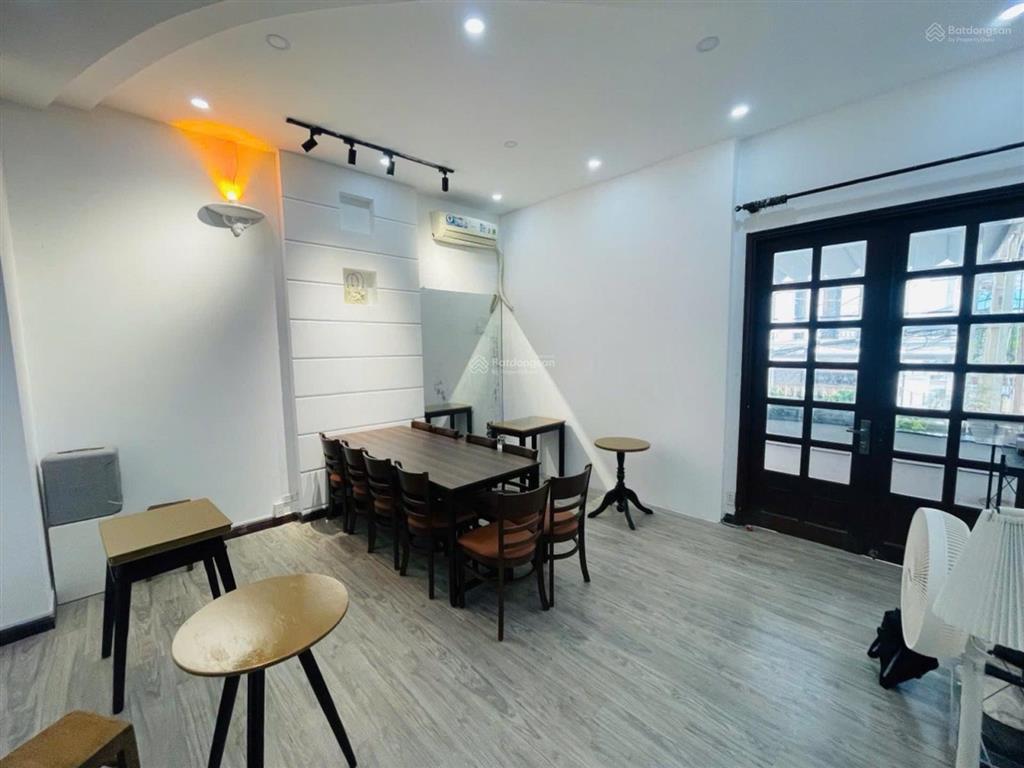 Hàng hiếm tân bình khu biệt thự vip  chủ ngộp tl sâu