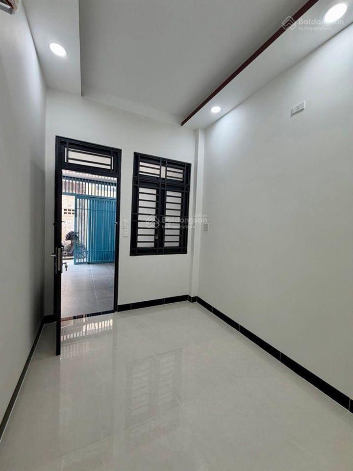 Bán nhà 6pn  80m2  lê văn sỹ  phú nhuận  chỉ 8 tỷ