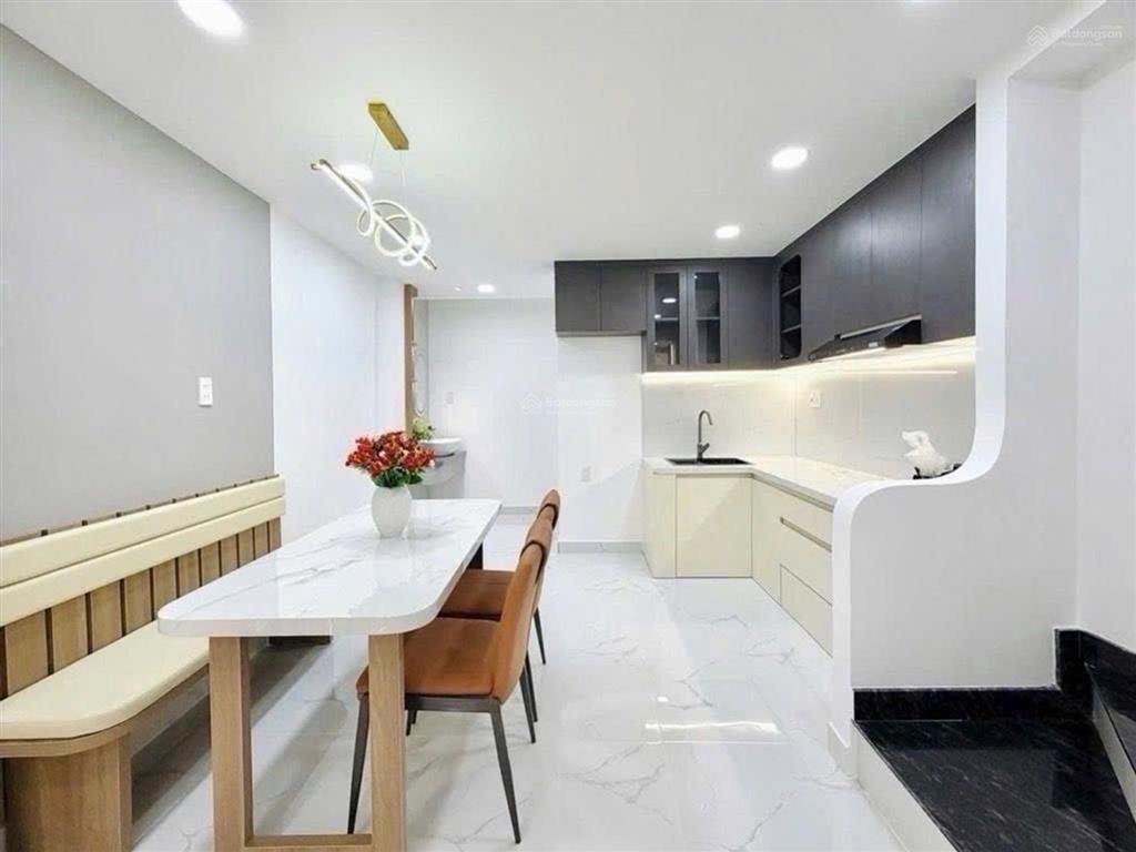 Nhà mới 5 tầng full nội thất sát mặt tiền 170m2 trung tâm phú nhuận  hoàng văn thụ  9 tỷ