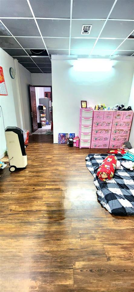 Nhà mặt tiền hồ văn huê phú nhuận vị trí kinh doanh đỉnh  ngang 4m 42m2  sổ nở hậu 11.4 tỷ
