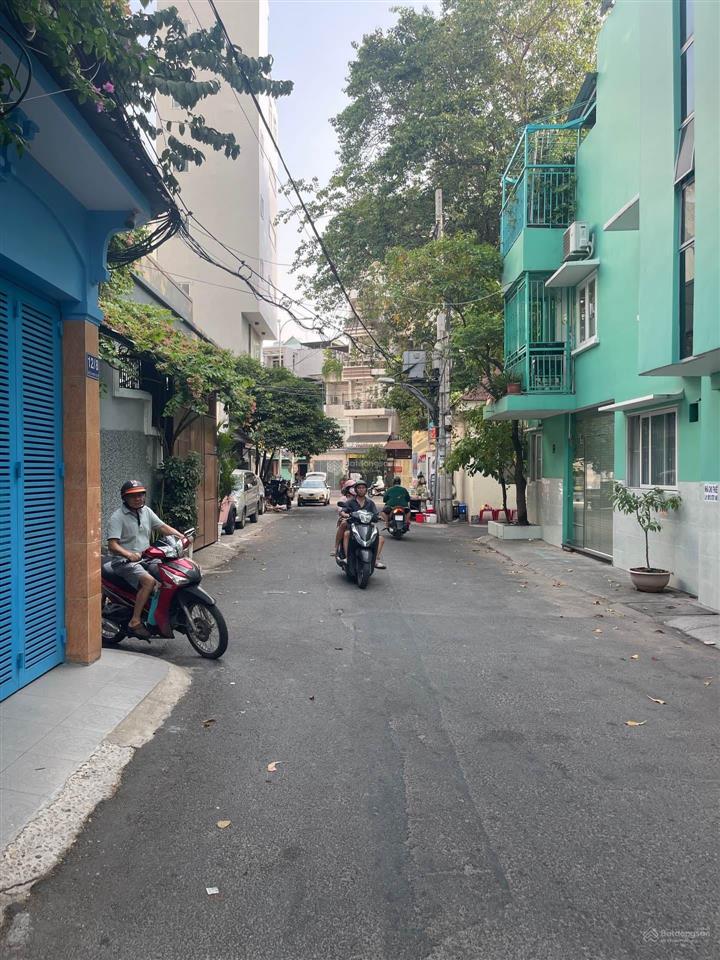 Siêu phẩm khách sạn 4 tầng  đào duy anh  phú nhuận dòng tiền cao, vị trí vip  nhỉnh 25 tỷ