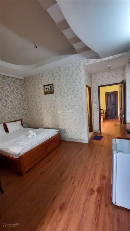 Siêu phẩm khách sạn 4 tầng  đào duy anh  phú nhuận dòng tiền cao, vị trí vip  nhỉnh 25 tỷ