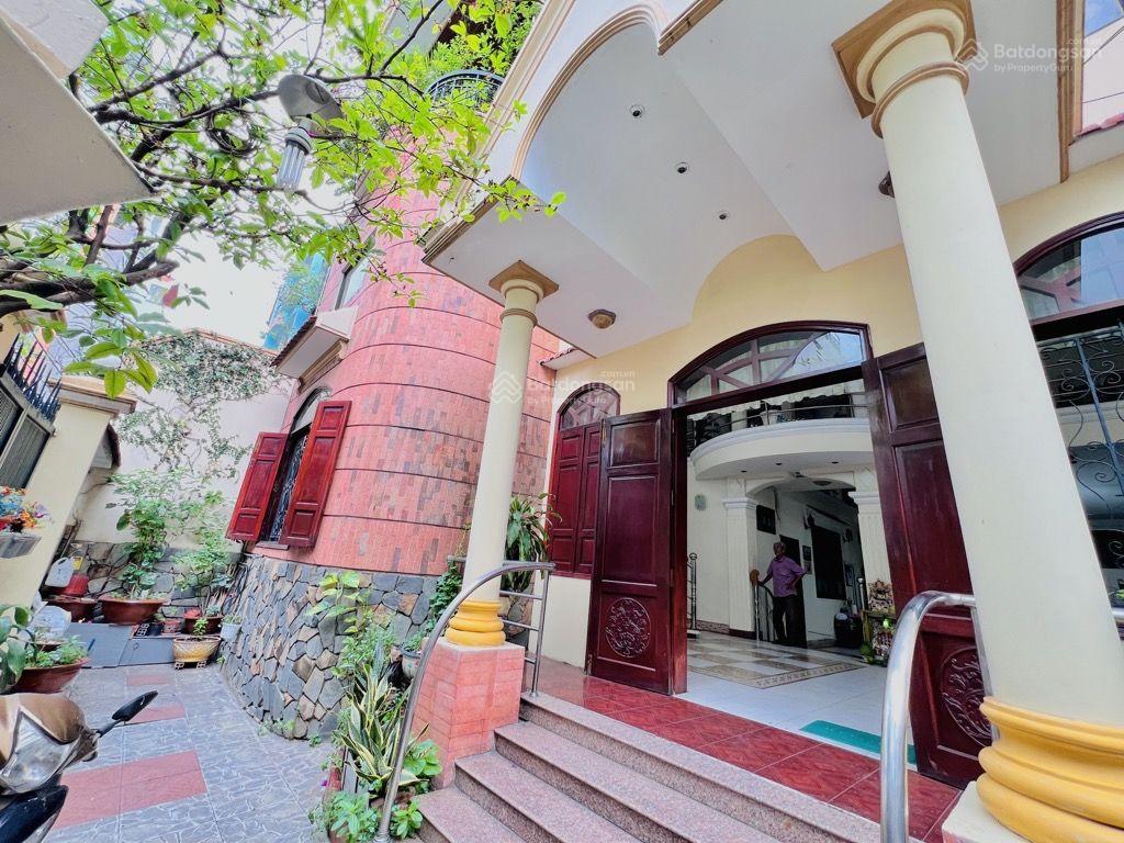 Siêu biệt thự trung tâm phan xích long phú nhuận  240m2  ngang 12m  sát mặt tiền  sổ đẹp