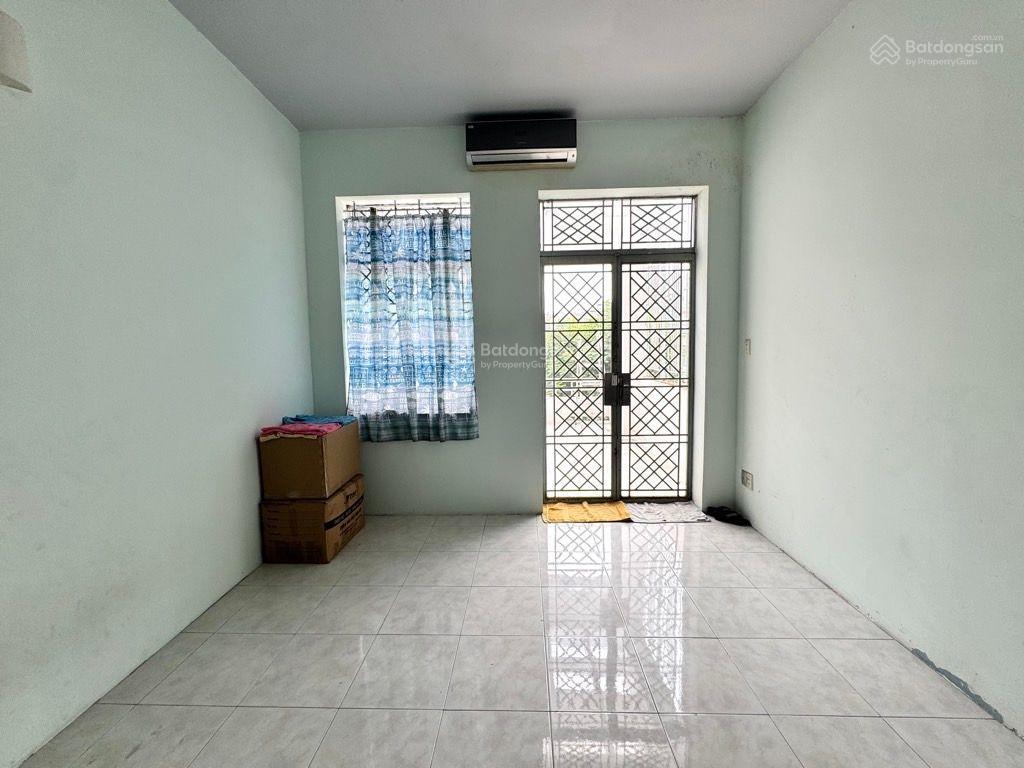 Nhà mặt tiền 4 tầng lê văn sỹ khu kinh đô thời trang sầm uất, dòng tiền ổn định, sổ đẹp 29.8 tỷ