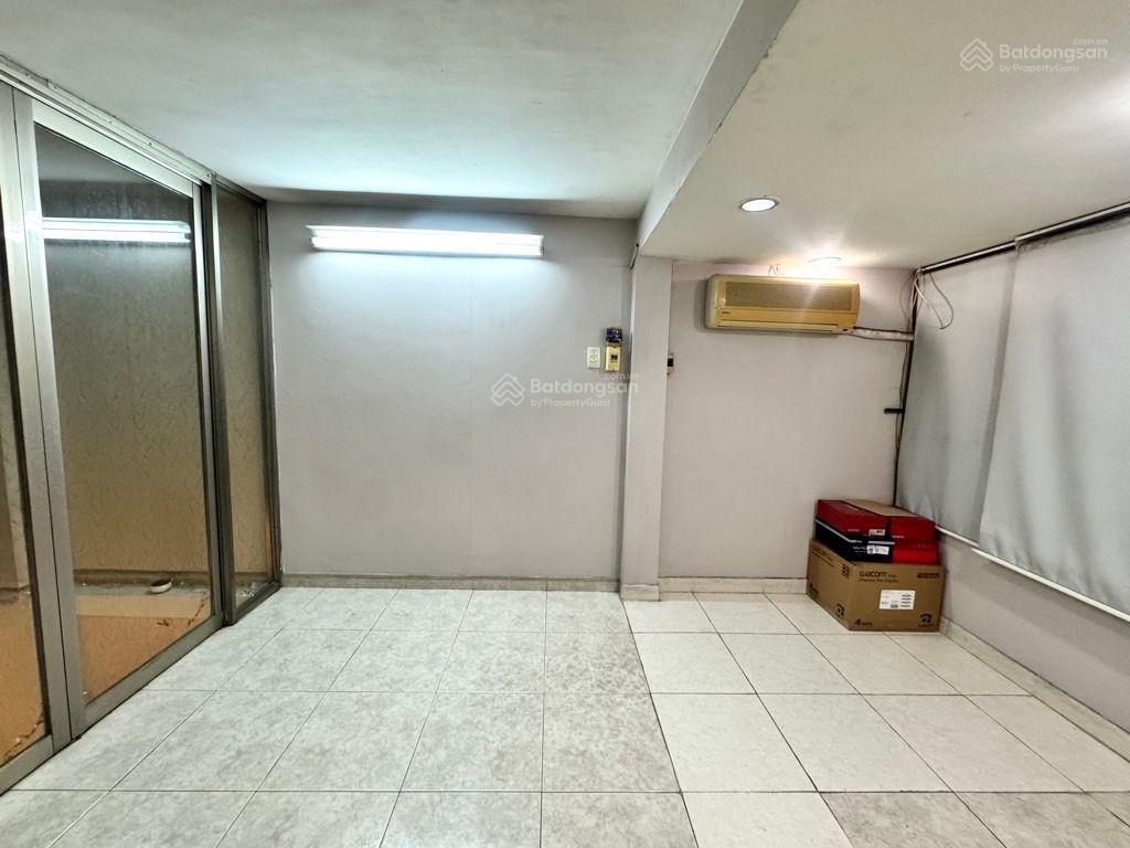 Nhà mặt tiền 4 tầng lê văn sỹ khu kinh đô thời trang sầm uất, dòng tiền ổn định, sổ đẹp 29.8 tỷ