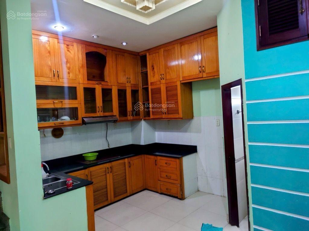 Giảm mạnh chỉ nhỉnh 16tỷ nhà hxh 6m đường hoa lan  phú nhuận  50m2  5 tầng