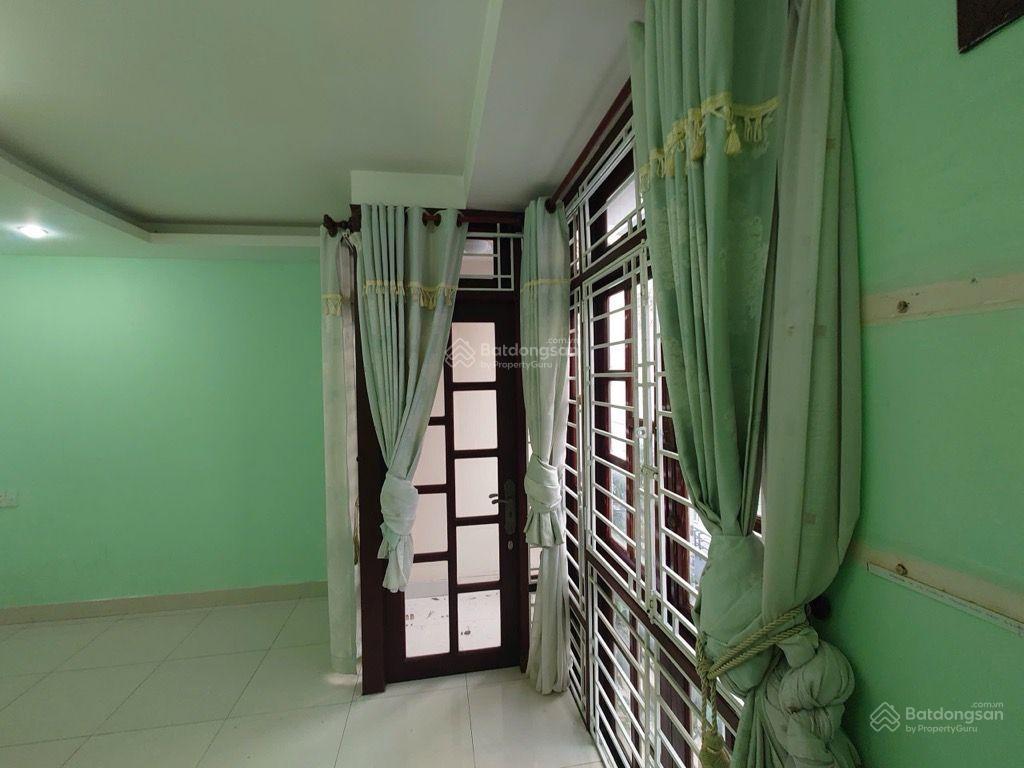 Giảm mạnh chỉ nhỉnh 16tỷ nhà hxh 6m đường hoa lan  phú nhuận  50m2  5 tầng
